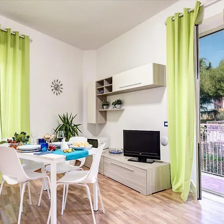 Gocce - Joes Flat 2 Modern *